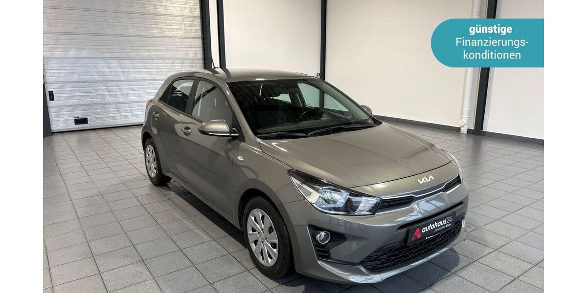 Kia Rio 70.184 km 8.990 &euro; Wuppertal 42287