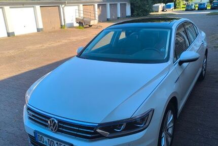 VW Passat 50.777 km 16.990 &euro; Dortmund 44329