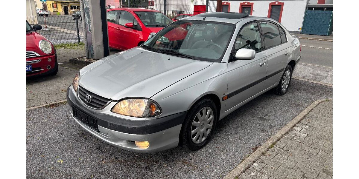 Toyota Avensis 64.000 km 3.900 &euro; Dortmund 44143