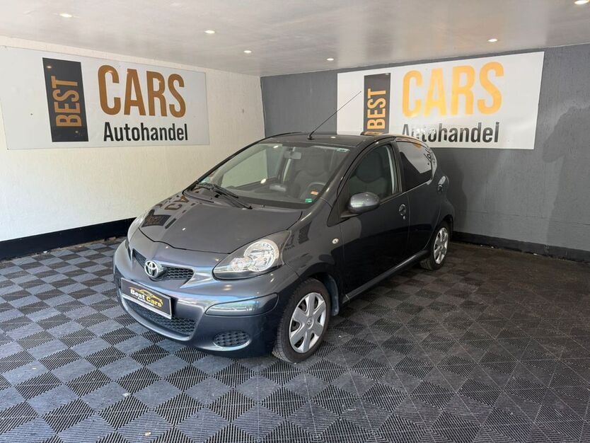 Toyota Aygo (X) 150.000 km 3.900 € Bochum 44805