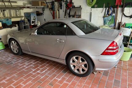 Mercedes SLK 200