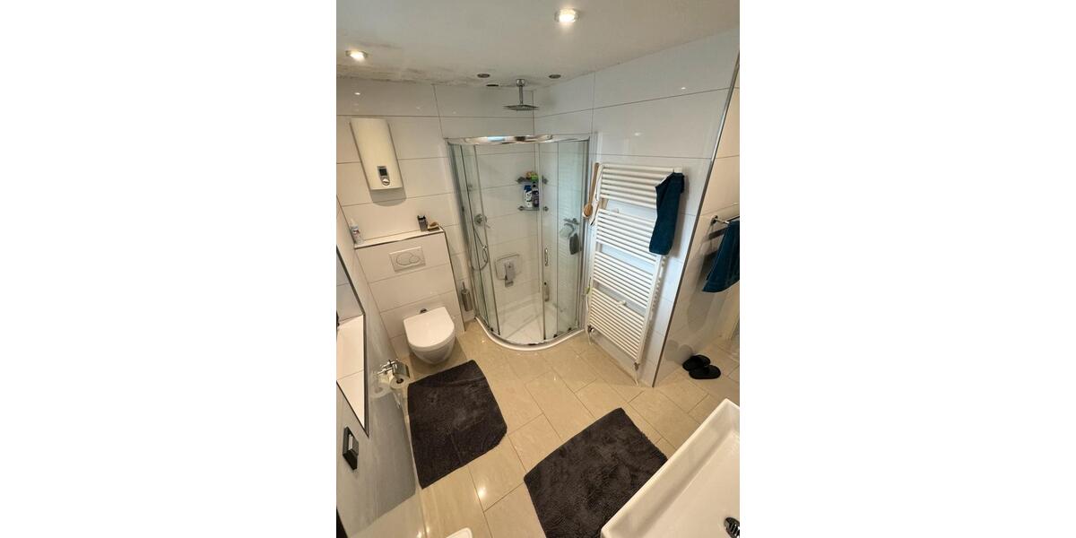 Reiheneckhaus Einfamilienhaus mit großem Garten & großer Garage zimmer