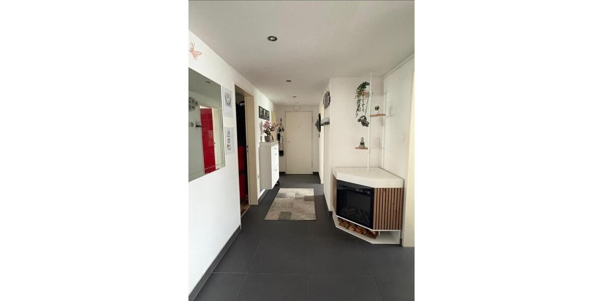 Dachgeschoßwohnung Dortmund Brackel - 3.5 Zimmer, 83 m&sup2;, 800&euro; | Angebot:27536439