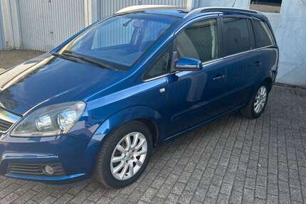 Opel Zafira 202.000 km 2.980 € Oberhausen 46047