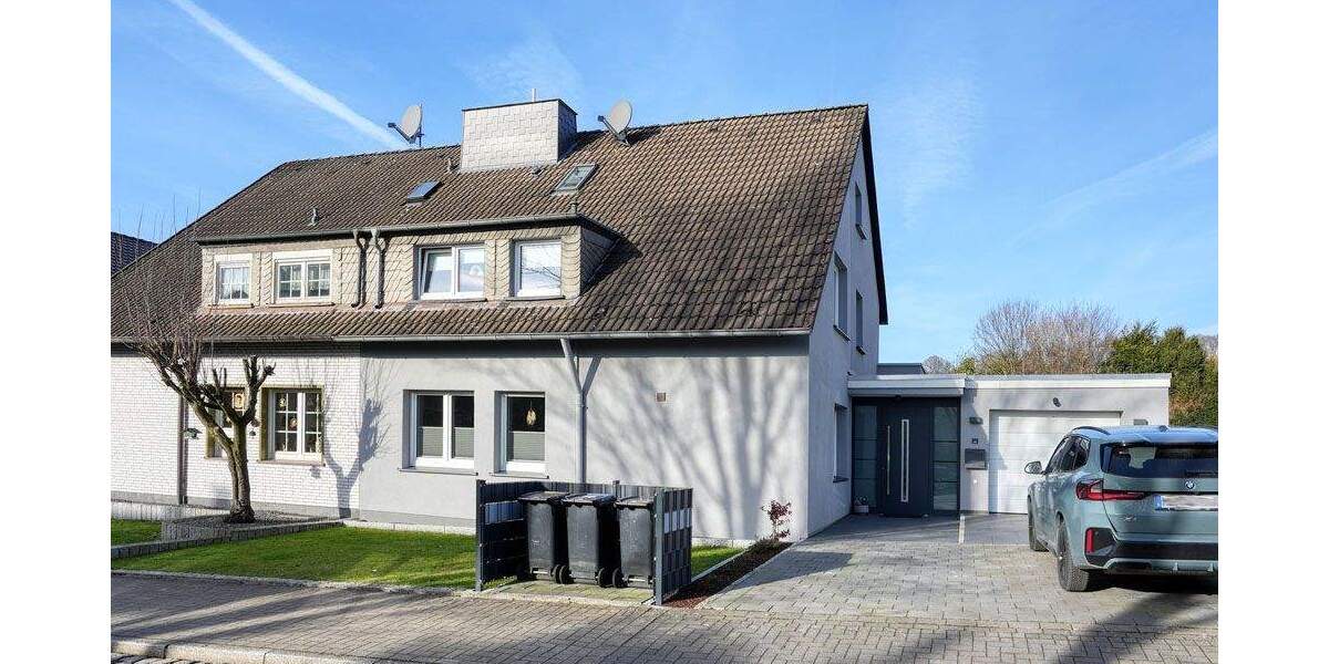 Doppelhaushälfte Bochum Stiepel - 7 Zimmer, 234 m&sup2;, 850.000&euro; | Angebot:25687051