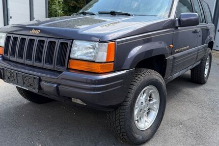 Jeep Grand Cherokee 268.435 km 6.750 &euro; Bochum 44807