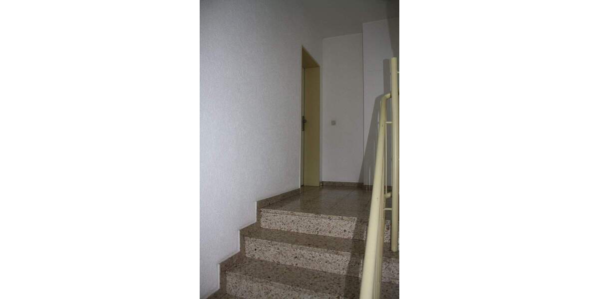 Gewerberäume in Herne-Sodingen mit Stellplätzen und Garage, eigenem Eingang 3 zimmer