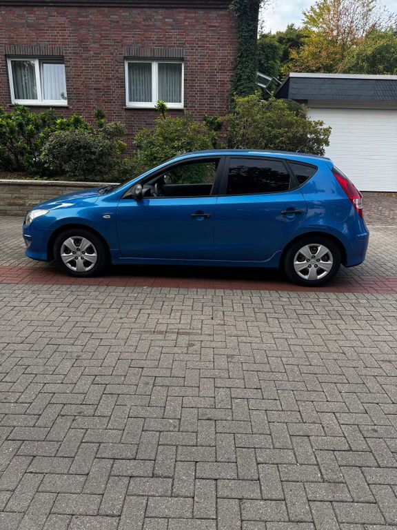 Hyundai i30 209.000 km 3.600 € Dortmund 44339
