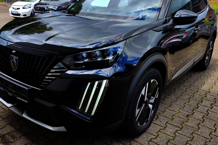 Peugeot 2008 44.906 km 23.990 &euro; Essen 45307