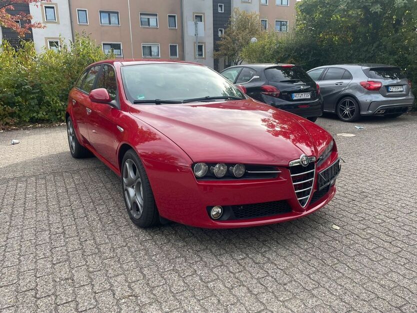 Alfa Romeo 159 96.800 km 8.950 € Witten 58453