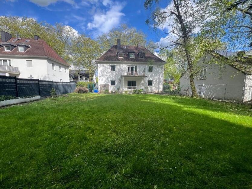 TopLage freistehendes Haus mit großem Garten
