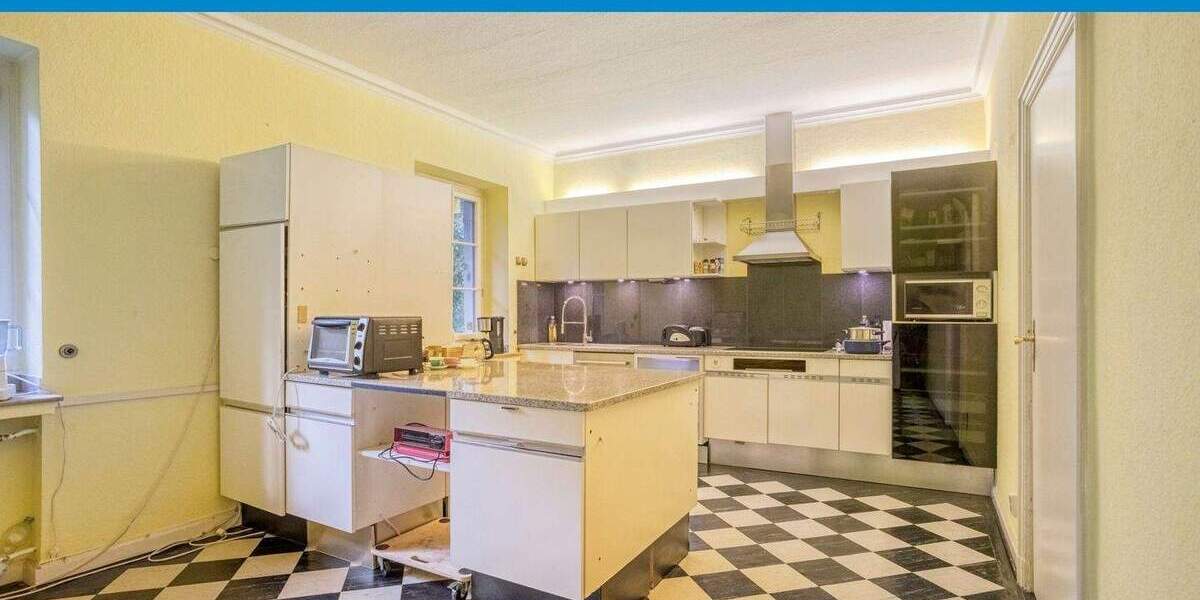 Historisches Zweifamilienhaus am Boltenberg 8 zimmer