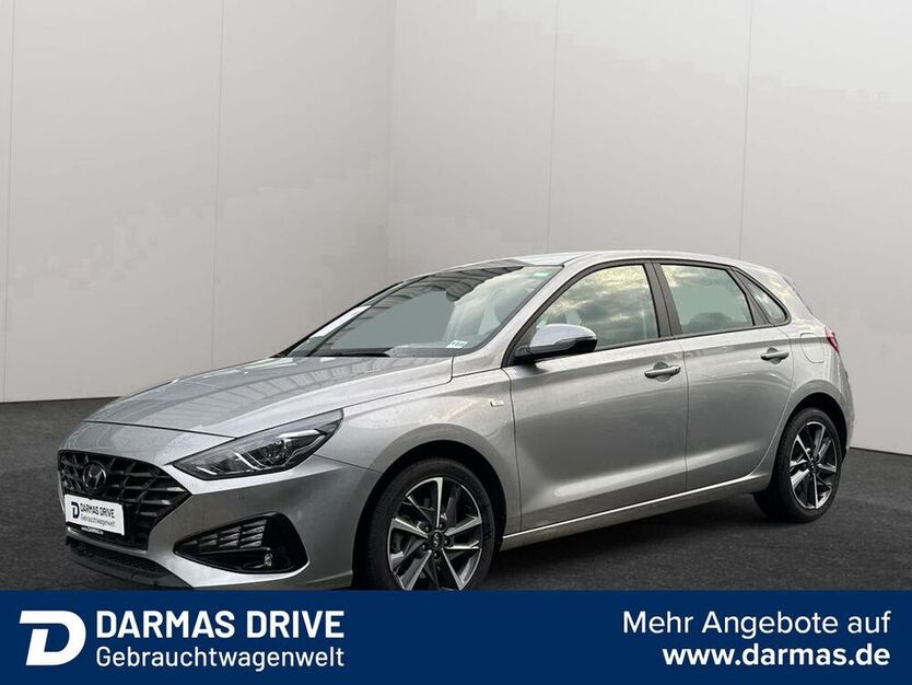 i30