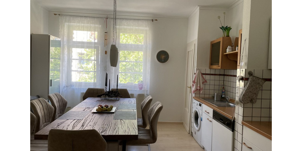 RESERVIERT **Die Gelegenheit, Mehrfamilienhaus, provisionsfrei** 23 zimmer
