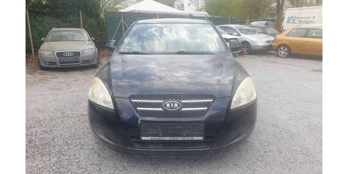 Kia ceed / Ceed 293.923 km 790 &euro; Dortmund 44328