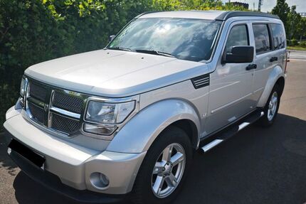 Dodge Nitro 217.000 km 6.500 &euro; Bochum 44809