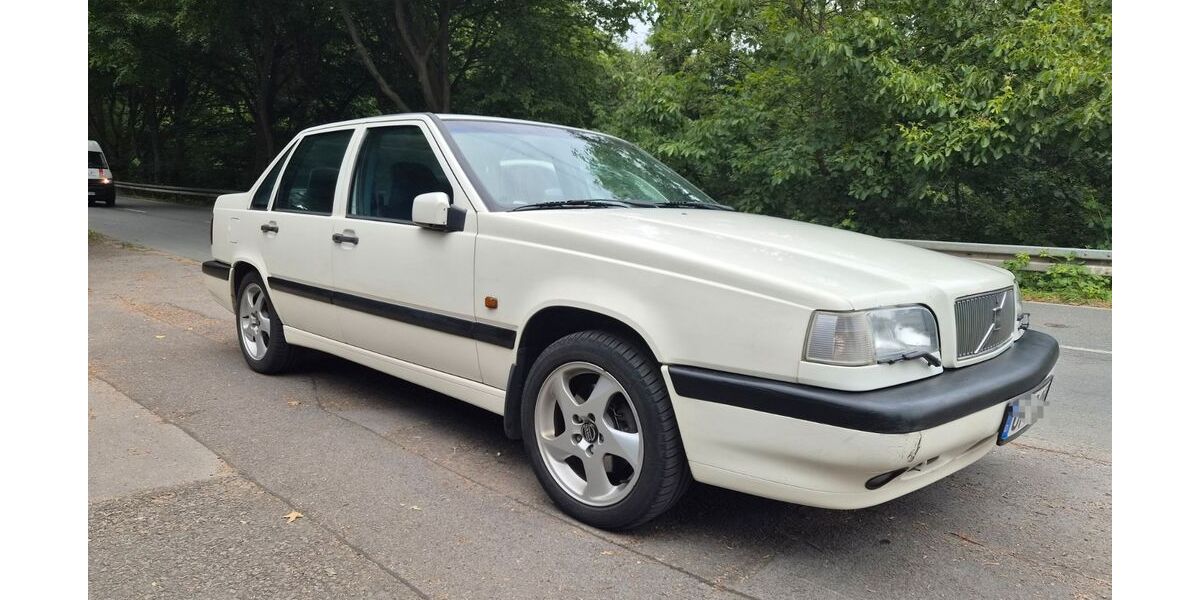 Volvo 850 242.277 km 5.555 &euro; Bochum 44789