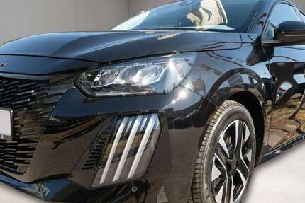 Peugeot 208 29.107 km 19.490 &euro; Gelsenkirchen 45881