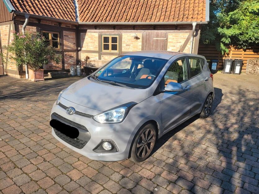 Hyundai i10 26.570 km 6.900 € Recklinghausen 45665