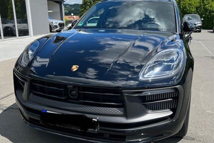 Porsche Macan 56.035 km 73.000 &euro; Oberhausen 46047