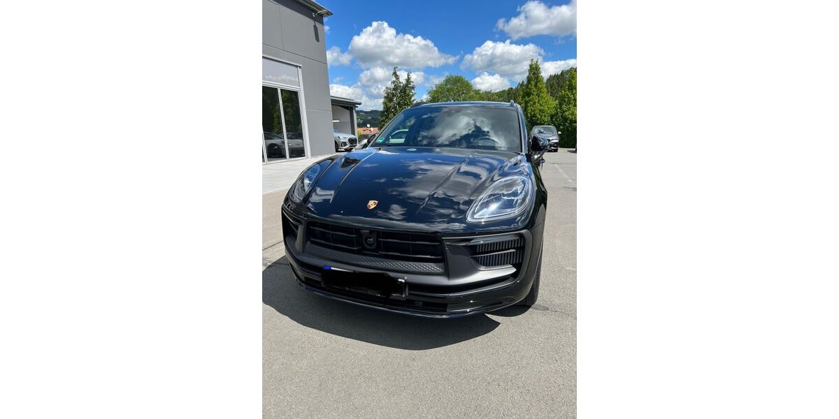 Porsche Macan 56.035 km 73.000 &euro; Oberhausen 46047
