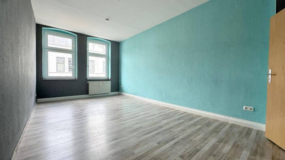 Großzügige 5-Zimmer-Wohnung mit 2 Bädern und Balkon - Ab sofort! 5 zimmer
