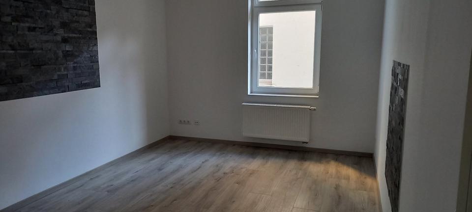 Etagenwohnung Hagen Hagen-Nord - 3 Zimmer, 105 m&sup2;, 840&euro; | Angebot:27579431