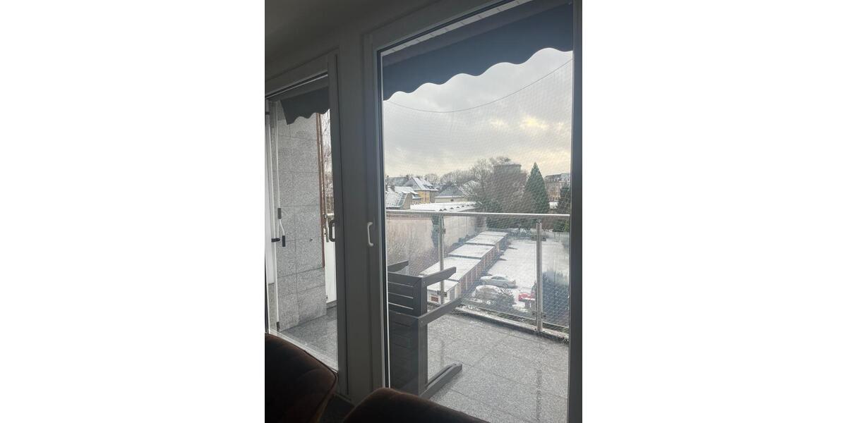 Geräumige 3-Zimmer Wohnung mit Balkon - zentral u ruhig gelegen! 3 zimmer