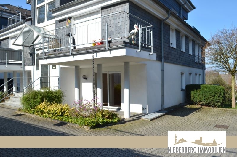 Großzügige helle 2 Zimmer mit 2 Balkonen in guter Lage Nähe Barmer AnlagenToelleturm! - Erdgeschoßwohnung Wuppertal Heckinghausen | Angebot:27243620