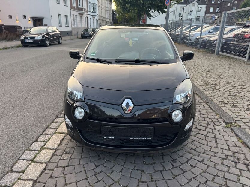 Renault Twingo 112.000 km 3.499 € Gelsenkirchen 45879