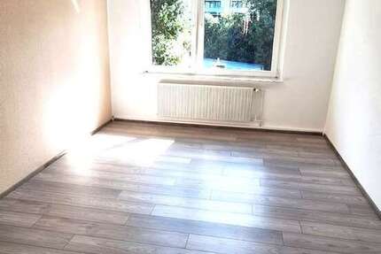 Wohnung Hagen Hagen-Mitte - 3 Zimmer, 75 m&sup2;, 575&euro; | Angebot:27565437