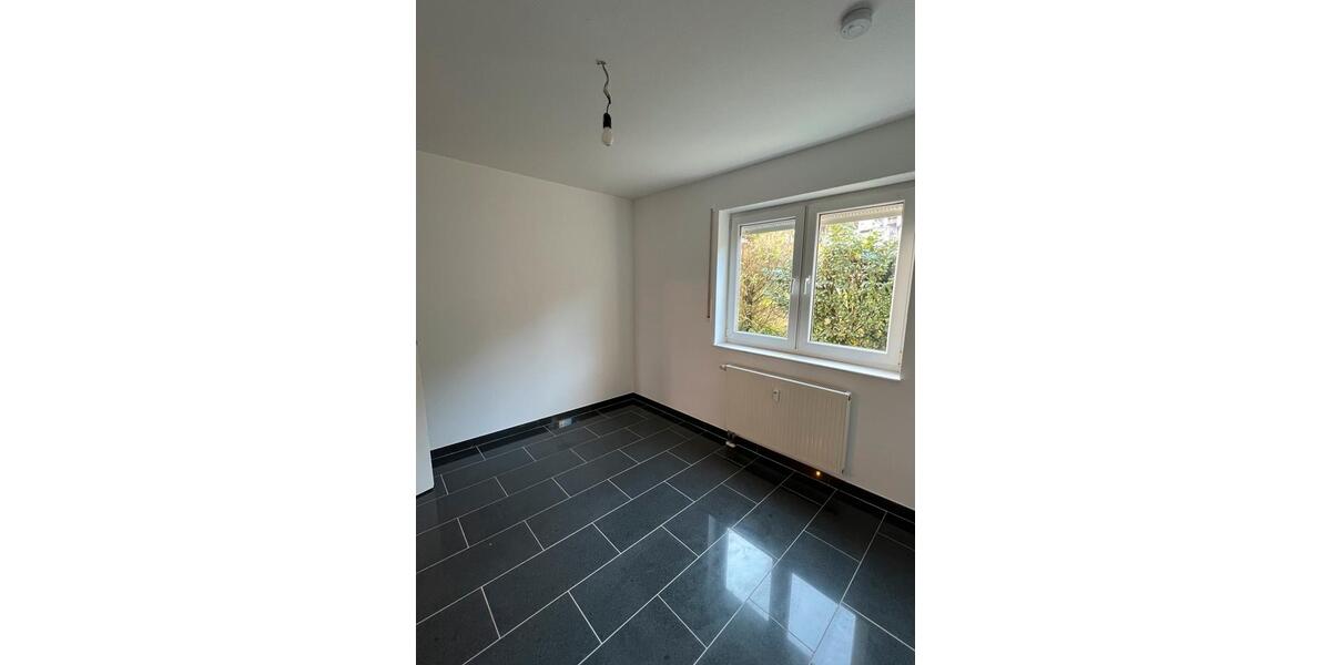 Erdgeschoßwohnung Hagen Hagen-Mitte - 2 Zimmer, 63 m&sup2;, 440&euro; | Angebot:25638836