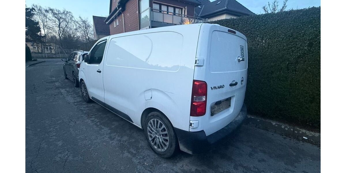 Opel Vivaro 110.000 km 13.400 &euro; Bochum 44809