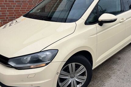 VW Touran 590.000 km 3.600 &euro; Herne 44629