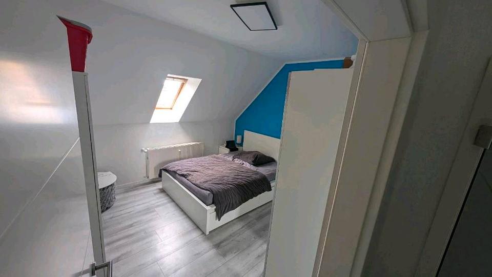 Dachgeschoßwohnung Dortmund Brackel - 3.5 Zimmer, 95 m&sup2;, 1.300&euro; | Angebot:26432429