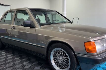 Mercedes-Benz 190 242.800 km 9.499 &euro; Dortmund 44319