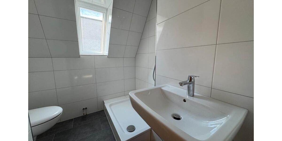 Dachgeschoßwohnung Dortmund - 2 Zimmer, 70 m&sup2;, 790&euro; | Angebot:25756643