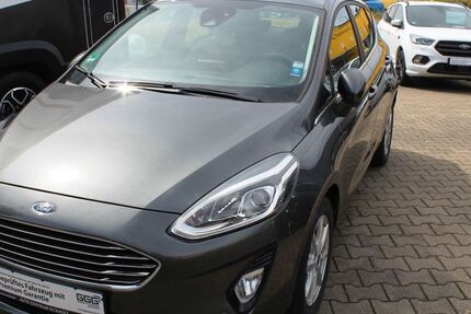 Ford Fiesta 83.100 km 10.950 &euro; Mülheim a.d.Ruhr 45472