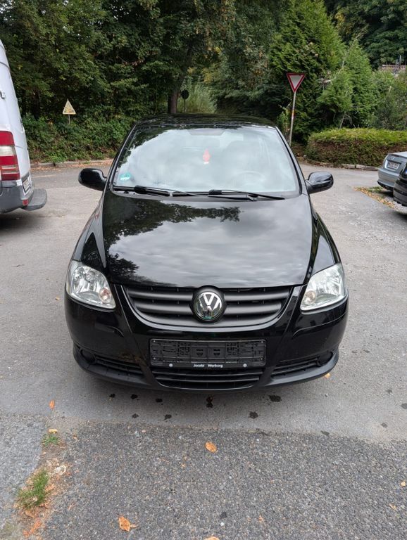 VW Fox 66.000 km 2.450 € Velbert 42551