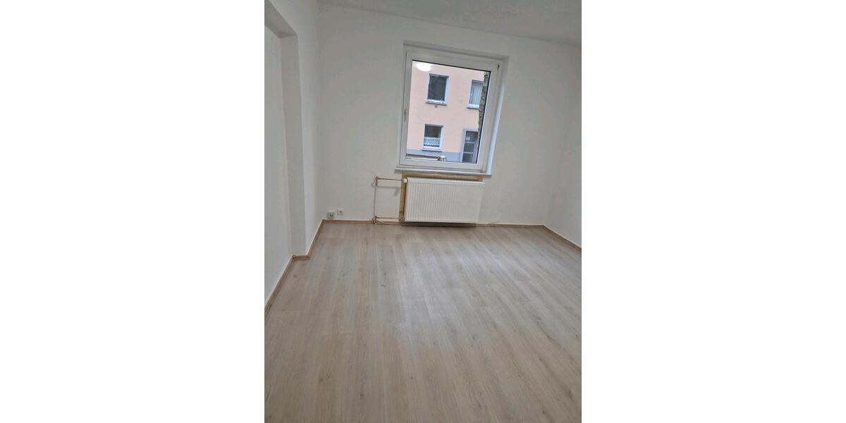 Etagenwohnung Gelsenkirchen - 2 Zimmer, 60 m&sup2;, 74.000&euro; | Angebot:25794384