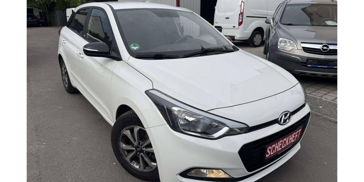 Hyundai i20 90.000 km 8.299 &euro; Dortmund 44388