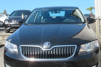 Skoda Octavia 41.889 km 11.490 € Herne 44653