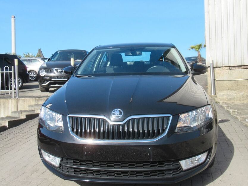Skoda Octavia 41.889 km 11.490 € Herne 44653