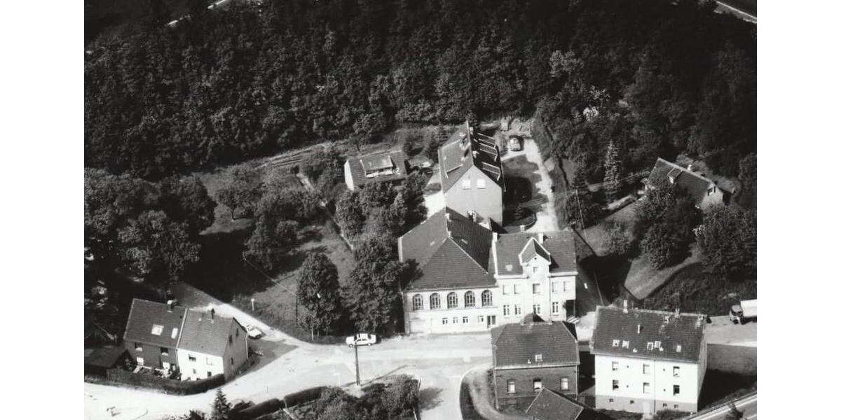 Loft - Studio - Atelier Wuppertal Gemarkung Langerfeld - 1 Zimmer, 230 m&sup2;, 900&euro; | Angebot:25499323