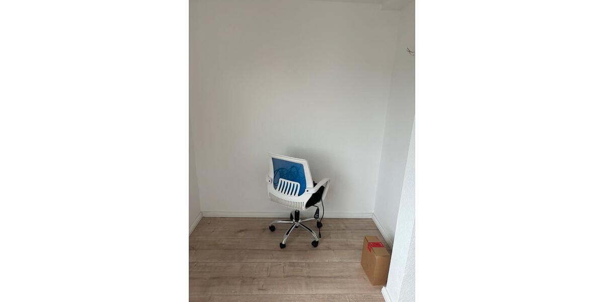 Dachgeschoßwohnung Essen Frillendorf - 2 Zimmer, 43 m&sup2;, 555&euro; | Angebot:25721975