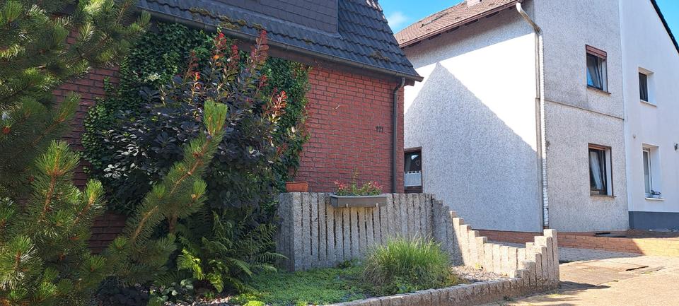 Doppelhaushälfte Oer-Erkenschwick Erkenschwick - 7 Zimmer, 126 m&sup2;, 385.000&euro; | Angebot:27152326