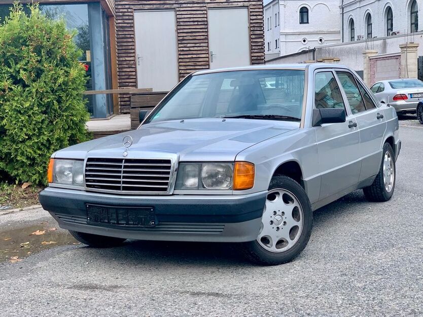 Mercedes-Benz 190 144.962 km 7.500 € Gelsenkirchen 45884