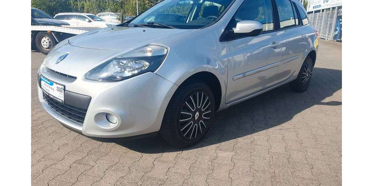 Renault Clio 39.998 km 7.499 &euro; Essen 45326