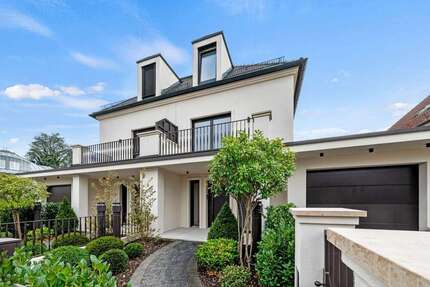 Haus zum Kaufen in München 2.550.000 € 234.29 m²