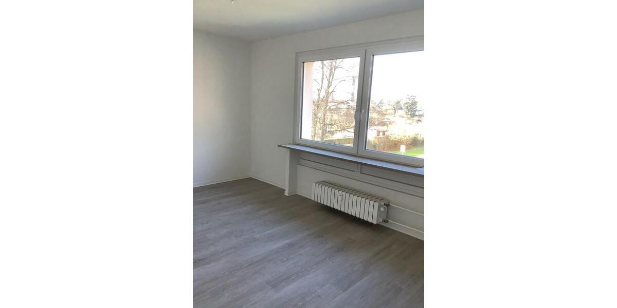 Etagenwohnung Essen Stadtbezirk III - 3 Zimmer, 68 m&sup2;, 713&euro; | Angebot:26694863